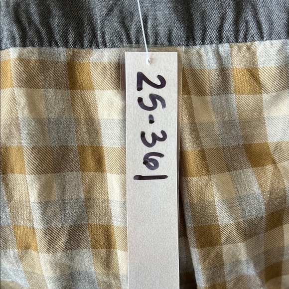 Vans Tan and White Flannel - Picture 3 of 3